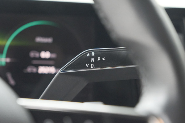 Renault Mégane E-Tech EV60 Optimum Charge Techno | Pack Winter | Camera | Adaptieve Cruise Control | Dodehoekdetectie