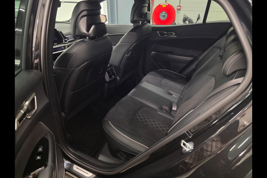 Kia Sportage 1.6 T-GDi Hybrid GT-Line / ACC / KEYLESS / CARPLAY / ALCANTARA / CAM. + SENSOR / STUUR- EN STOELVERW. / F.GARANTIE !