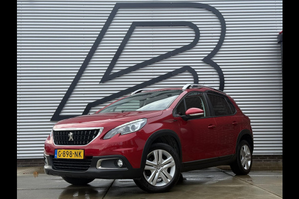 Peugeot 2008 1.2 PureTech Signature Navi,Apple Carplay,Airco,Cruise,Trekhaak,PDC,Distributie riem v.v. 2025,N.A.P,APK tot 03-2027