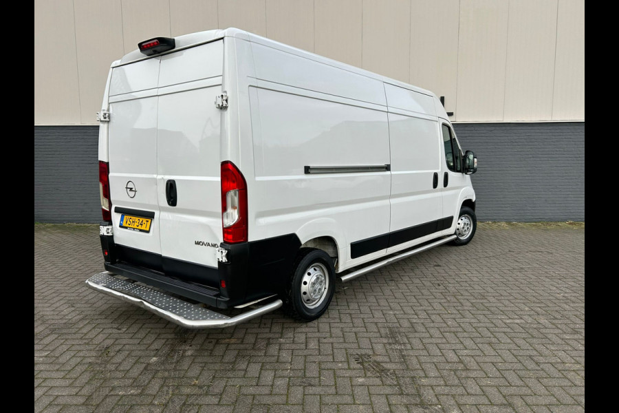 Opel Movano 2.2D 120 L3H2 NWE Model Camera Cruise-Control EURO6.3 Elek.Ramen SchuifdeurRechts VolledigTussenschot Edition Sidebars Treeplank Dab Bluetooth Airco Elek.Spiegels DealerOnderhouden 6-Versn. 2500 kg trekvermogen