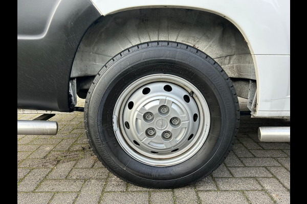 Opel Movano 2.2D 120 L3H2 NWE Model Camera Cruise-Control EURO6.3 Elek.Ramen SchuifdeurRechts VolledigTussenschot Edition Sidebars Treeplank Dab Bluetooth Airco Elek.Spiegels DealerOnderhouden 6-Versn. 2500 kg trekvermogen