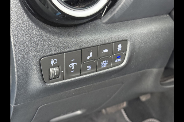 Hyundai Kona 1.6I HEV AUT-6 141pk Adap.Cruise Trekhaak HUD Camera Android Apple Carplay Navi Bordherkenning PDC Fashion Keyless Head-Up-Display Lane-Assist+ACC ESP Mild Hybride Priv.Glass Botsing waarsch syst Dodehoek-assistent