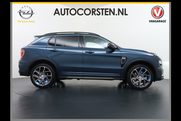 Lynk & Co 01 1.5 PHEV AUT-7 261pk Pano-Schuifdak Lmv 20" 360°Camera Zwarte hemel bekleding Apple Carplay Android Auto Adap.Cruise Navi Pdc Ec Elek.Memory.Stoel File assistent Dodehoek detector Elektrisch bedienbare achterklep Rijstrooksensor Wifi Verkeersbord detectie 425Nm koppel 3,7kw laadvermogen €44.880 Nieuwprijs 1e Eigenaar Origineel NLse auto!