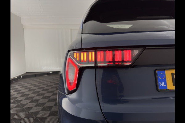 Lynk & Co 01 1.5 (Plug-In) (INCL-BTW) Aut. *PANO | FULL-LED | ADAPTIVE-CRUISE | MICROFIBRE | BLIND-SPOT | MEMORY-PACK | DIGI-COCKPIT | HEATED-SPORTSEATS | TOPVIEW | KEYLESS | DAB+ | NAVI-FULLMAP |  ECC | AMBIENT-LIGHT