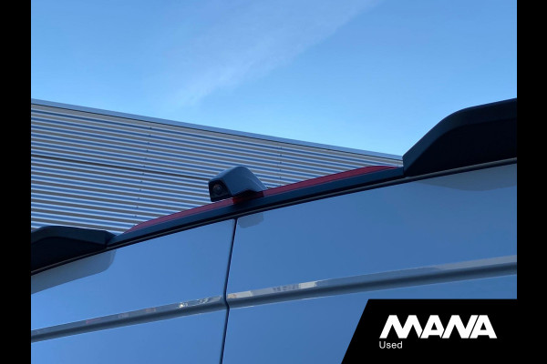 MAN TGE 35 2.0 L3H2 3.180 180PK MANA PERFORMANCE Automaat 4x4 LED Camera Sensoren Car-Play Trekhaak Cruise