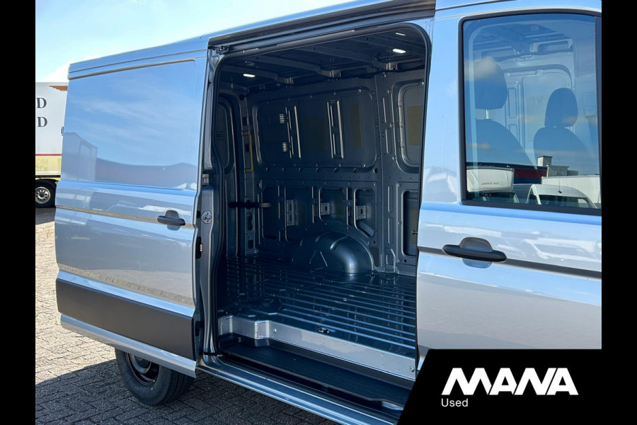 MAN TGE 35 2.0 3.180 180PK L3H2 4x4 Oyster silver LED Automaat