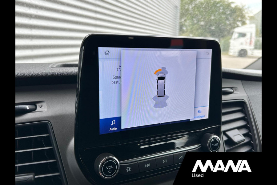 Ford Transit Custom 320 2.0TDCI 130PK L2H1 Automaat Trend DC Airco Trekhaak 6 Zits Cruise Carplay