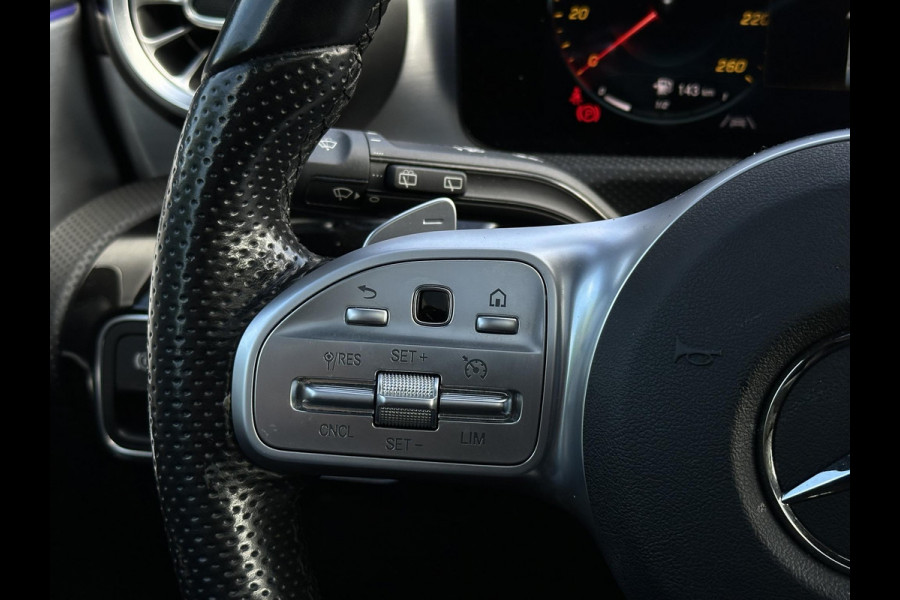 Mercedes-Benz A-Klasse 250 e Business Solution AMG Limited Panoramadak Ambient Widescreen AMG Cruise Camera