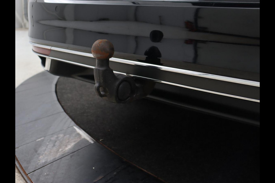 Volkswagen Passat 1.4 TSI PHEV GTE | Nappaleder | Trekhaak | Stoelverwarming | Camera | Massage | Adaptive cruise | Matrix LED | Side Assist | Memory | Carplay | Navigatie | Plug In