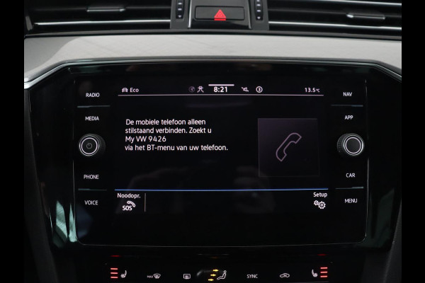 Volkswagen Passat 1.4 TSI PHEV GTE | Nappaleder | Trekhaak | Stoelverwarming | Camera | Massage | Adaptive cruise | Matrix LED | Side Assist | Memory | Carplay | Navigatie | Plug In