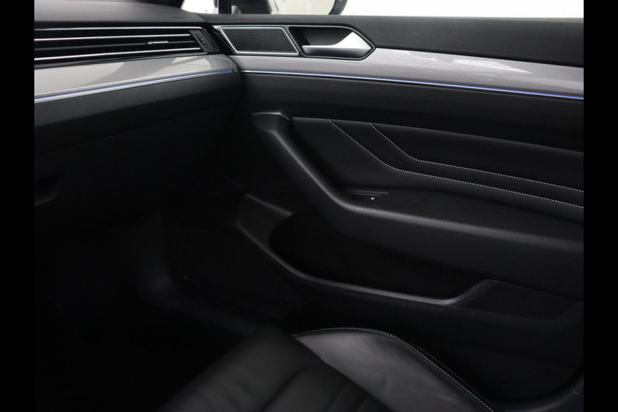Volkswagen Passat 1.4 TSI PHEV GTE | Nappaleder | Trekhaak | Stoelverwarming | Camera | Massage | Adaptive cruise | Matrix LED | Side Assist | Memory | Carplay | Navigatie | Plug In