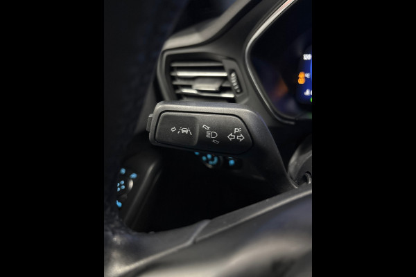 Ford Focus 1.0 EcoBoost Hybrid Active X Business Navi | Clima | Cruise | PDC | Trekhaak