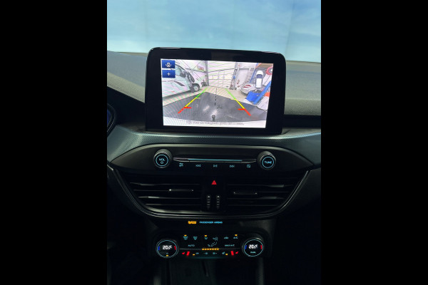 Ford Focus 1.0 EcoBoost Hybrid Active X Business Navi | Clima | Cruise | PDC | Trekhaak