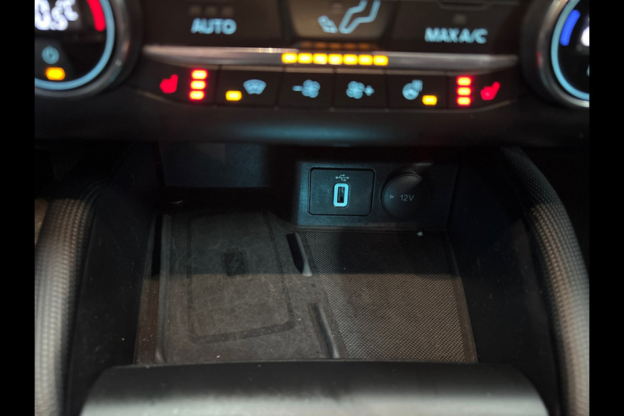 Ford Focus 1.0 EcoBoost Hybrid Active X Business Navi | Clima | Cruise | PDC | Trekhaak