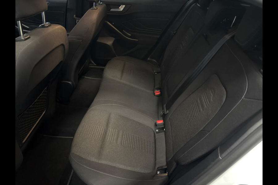 Ford Focus 1.0 EcoBoost Hybrid Active X Business Navi | Clima | Cruise | PDC | Trekhaak