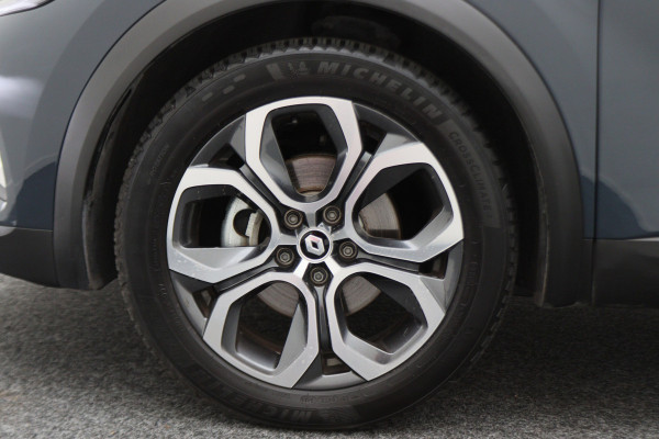 Renault Captur 1.6 E-Tech Plug-in Hybrid 160 Intens Two-Tone, Virtual Cockpit, Apple Carplay, Camera, Cruise, LED, DAB, 18''