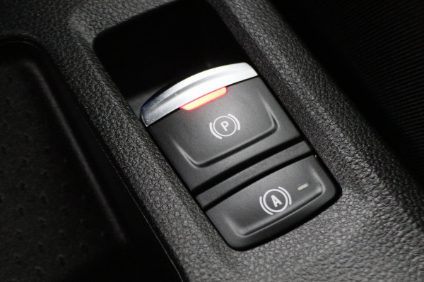 Renault Captur 1.6 E-Tech Plug-in Hybrid 160 Intens Two-Tone, Virtual Cockpit, Apple Carplay, Camera, Cruise, LED, DAB, 18''