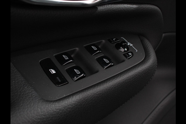 Volvo XC90 2.0 T8 Recharge AWD Inscription Expression 7p | Leder | Navigatie | Camera | Climate Control | Extra Getint Glas | Lichtmetalen Velgen | Electrisch te openen achterklep