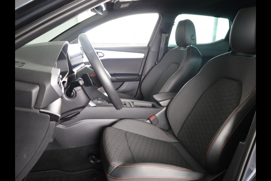 Seat Leon 1.4 TSI eHybrid PHEV FR Business Intense 204pk | Panoramadak | Parkeercamera | Navigatie | 18 inch Lichtmetalen velgen