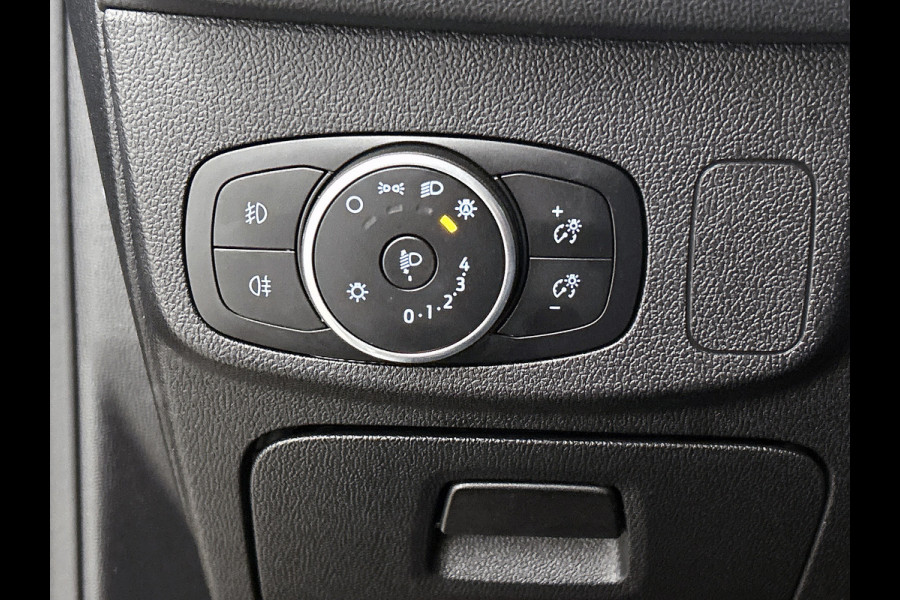 Ford FOCUS Wagon 1.0 EcoBoost Titanium Business(NL-auto, Goed OnderH, Navi, StoelV, Parkeersensoren, Cruise Con, Etc)