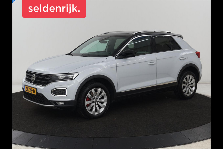 Volkswagen T-Roc 1.5 TSI Sport | 1e eigenaar | Panoramadak | Stoelverwarming | Camera | Carplay | Adaptive cruise | Navigatie | Full LED | Virtual Cockpit | Getint glas | Climate control