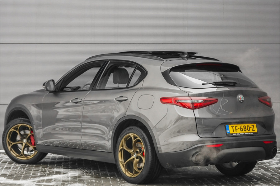 Alfa Romeo Stelvio 2.0 T AWD Super 280PK Leder Pano Camera 20" Q Velgen