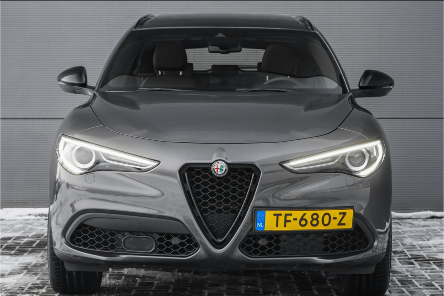Alfa Romeo Stelvio 2.0 T AWD Super 280PK Leder Pano Camera 20" Q Velgen