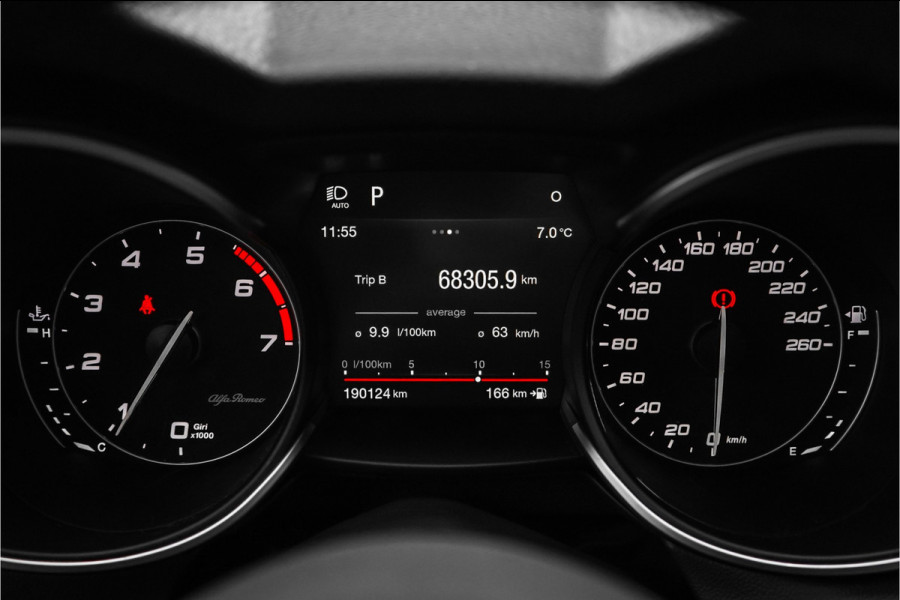 Alfa Romeo Stelvio 2.0 T AWD Super 280PK Leder Pano Camera 20" Q Velgen