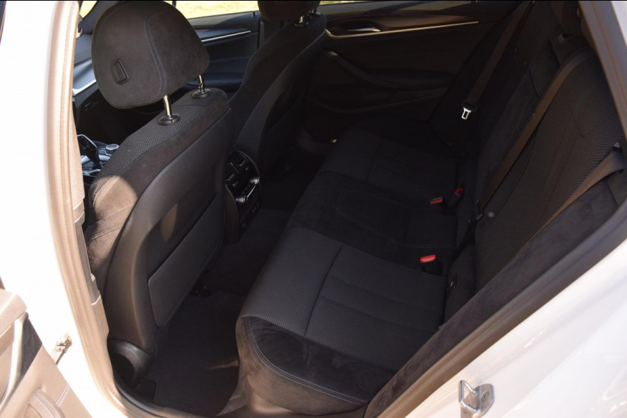 BMW 5 Serie Touring 530i High Executive*M-Pakket*Head-up*20"Inch*92Dkm*2021*