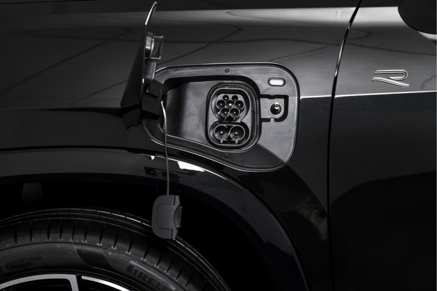 Volkswagen Tayron 1.5 eHybrid 272 PK R-Line Edition | Black Style Pakket | S/K-Panodak | Elek. Trekhaak | IQ. Light | Dig. Cockpit | Adapt. Cruise | Stoel-+Stuurverw. | 360 Camera | NAV+App. Connect | ECC | Elek. Klep | LM 20" | 0080