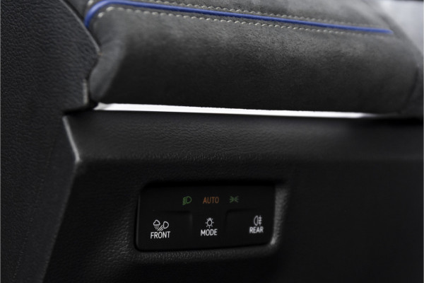 Volkswagen Tayron 1.5 eHybrid 272 PK R-Line Edition | Black Style Pakket | S/K-Panodak | Elek. Trekhaak | IQ. Light | Dig. Cockpit | Adapt. Cruise | Stoel-+Stuurverw. | 360 Camera | NAV+App. Connect | ECC | Elek. Klep | LM 20" | 0080