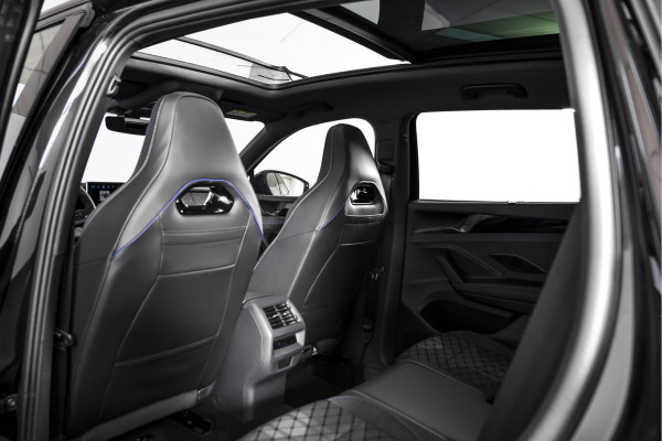 Volkswagen Tayron 1.5 eHybrid 272 PK R-Line Edition | Black Style Pakket | S/K-Panodak | Elek. Trekhaak | IQ. Light | Dig. Cockpit | Adapt. Cruise | Stoel-+Stuurverw. | 360 Camera | NAV+App. Connect | ECC | Elek. Klep | LM 20" | 0080