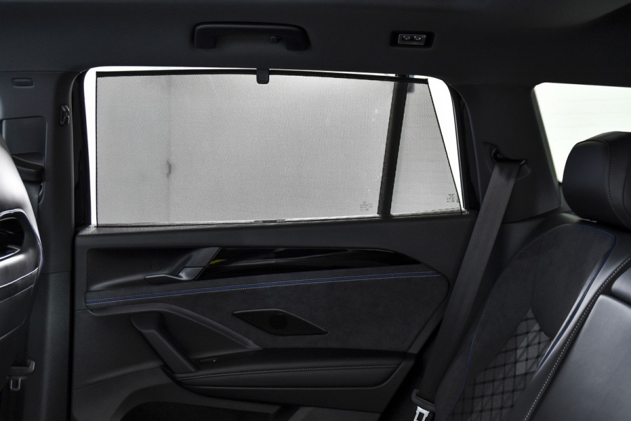 Volkswagen Tayron 1.5 eHybrid 272 PK R-Line Edition | Black Style Pakket | S/K-Panodak | Elek. Trekhaak | IQ. Light | Dig. Cockpit | Adapt. Cruise | Stoel-+Stuurverw. | 360 Camera | NAV+App. Connect | ECC | Elek. Klep | LM 20" | 0080