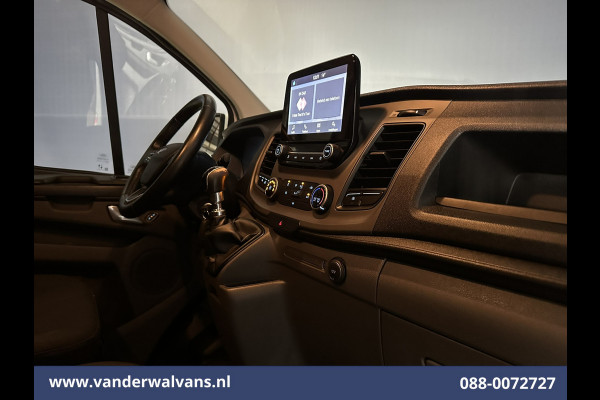 Ford Transit Custom 2.0 TDCI L2H1 Euro6 Airco | Apple Carplay | Camera | Cruisecontrol | LED Parkeersensoren, Android Auto, Bijrijdersbank, Verwarmde voorruit, 2800kg trekvermogen