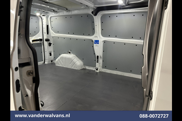 Ford Transit Custom 2.0 TDCI L2H1 Euro6 Airco | Apple Carplay | Camera | Cruisecontrol | LED Parkeersensoren, Android Auto, Bijrijdersbank, Verwarmde voorruit, 2800kg trekvermogen