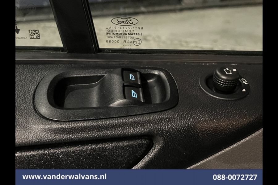 Ford Transit Custom 2.0 TDCI L2H1 Euro6 *Rijklaar Direct Rijden* Airco | Camera | Android auto | Cruisecontrol | Parkeersensoren verwarmde voorruit, bijrijdersbank, 2800kg trekvermogen