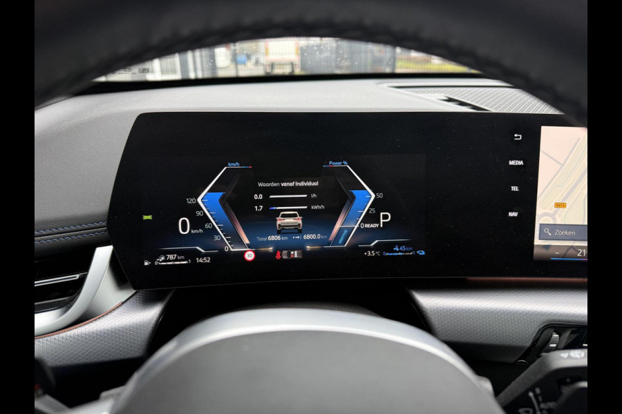 BMW X1 xDrive25e M SPORT TREKHAAK PANO