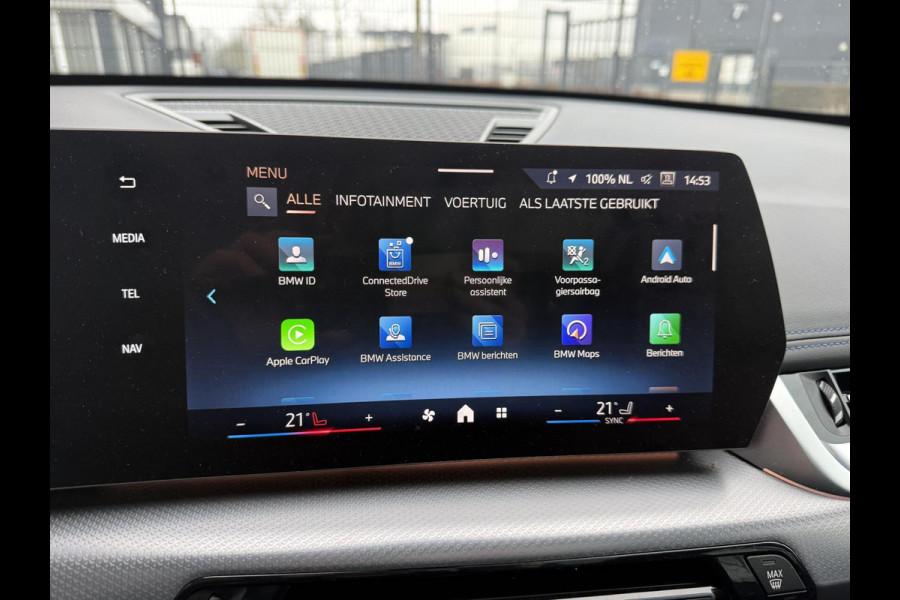 BMW X1 xDrive25e M SPORT TREKHAAK PANO