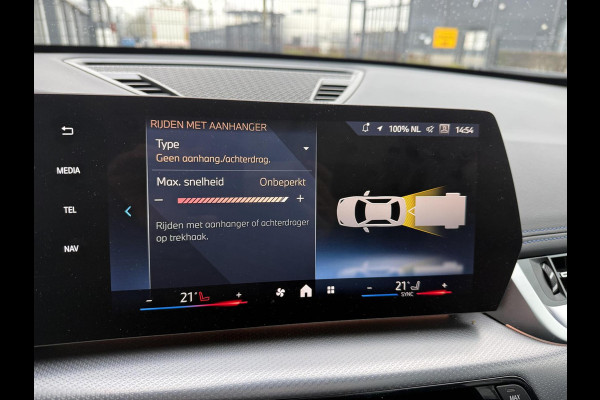 BMW X1 xDrive25e M SPORT TREKHAAK PANO