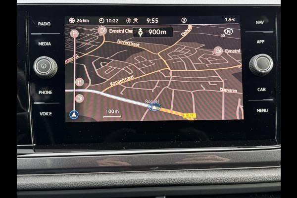 Volkswagen Polo 1.0 TSI Highline Adaptive cruise Climate control Navigatie DAB Bluetooth Parkeersensoren voor en achter