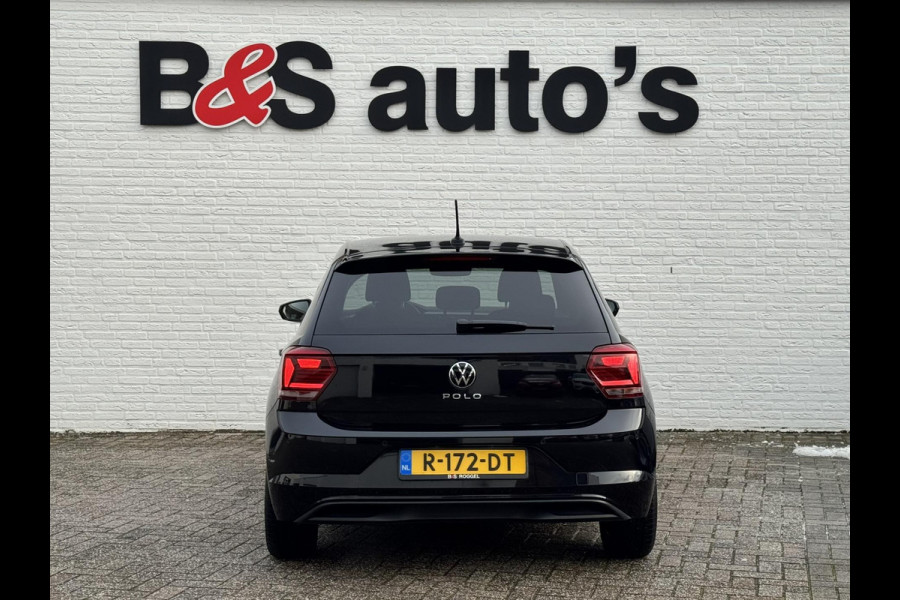 Volkswagen Polo 1.0 TSI Highline Adaptive cruise Climate control Navigatie DAB Bluetooth Parkeersensoren voor en achter