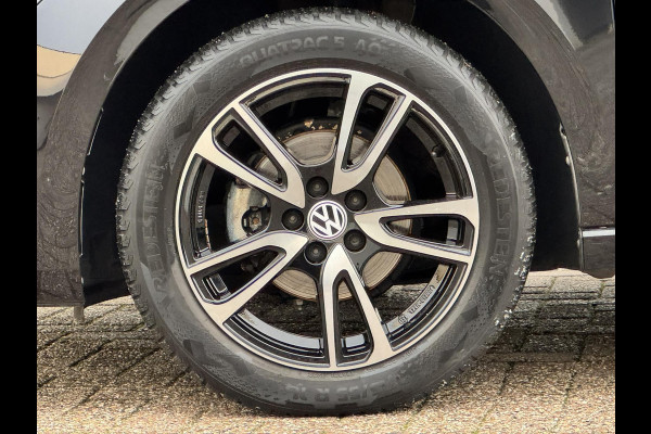 Volkswagen Polo 1.0 TSI Highline Adaptive cruise Climate control Navigatie DAB Bluetooth Parkeersensoren voor en achter