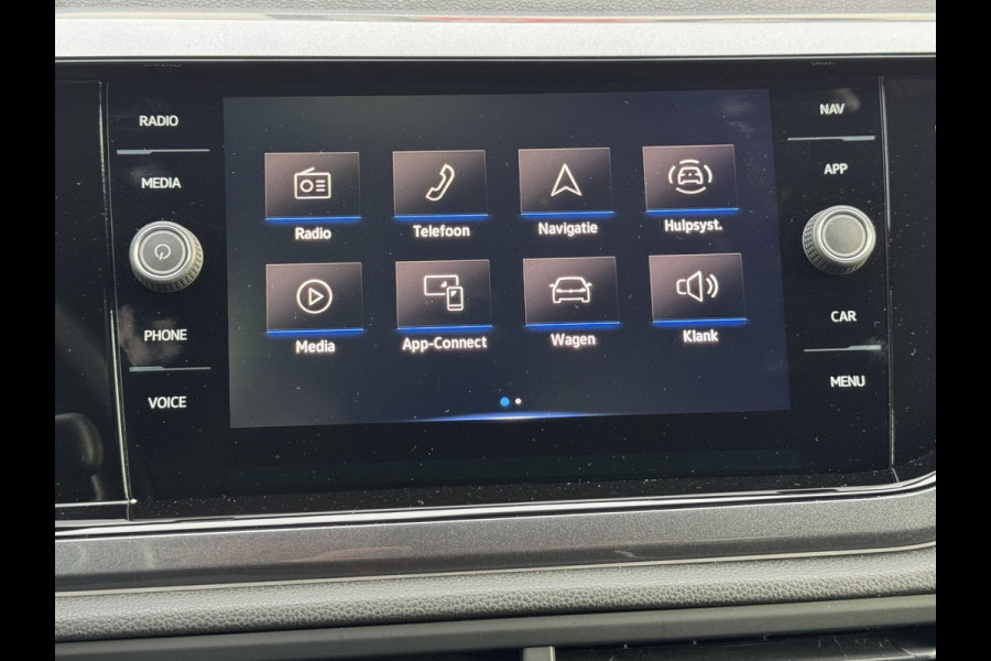 Volkswagen Polo 1.0 TSI Highline Adaptive cruise Climate control Navigatie DAB Bluetooth Parkeersensoren voor en achter