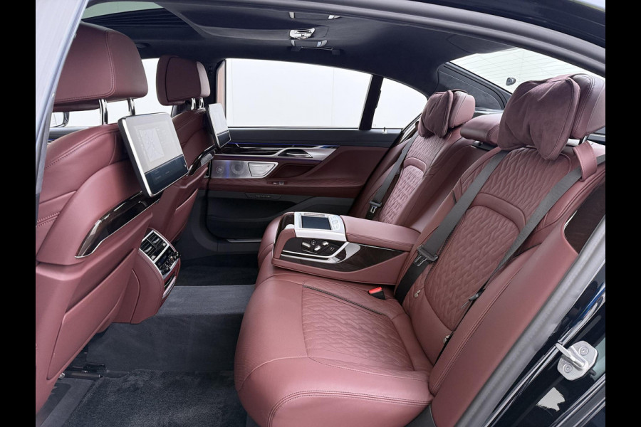BMW 7 Serie 745Le xDrive High Executive MEGA VOL | INDIVIDUAL | BOWERS&WILKINS | LASER | DRIVING ASS. PROFF. | REAR SEAT ENTERTAINMENT| STOELVENTILATIE ACHTER| PANO|