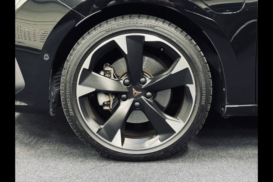 CUPRA Leon Sportstourer 1.4 e-Hybrid Business | Adapt.Cruise | Stuurverw. | Trekhaak