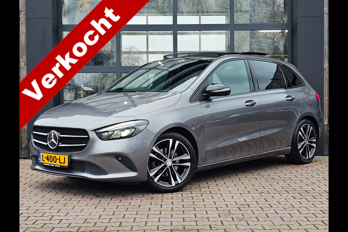 Mercedes-Benz B-Klasse 200 Business Solution Plus | Automaat | Pano | Stoelverwarming | Navi | Camera | Cruise | PDC |