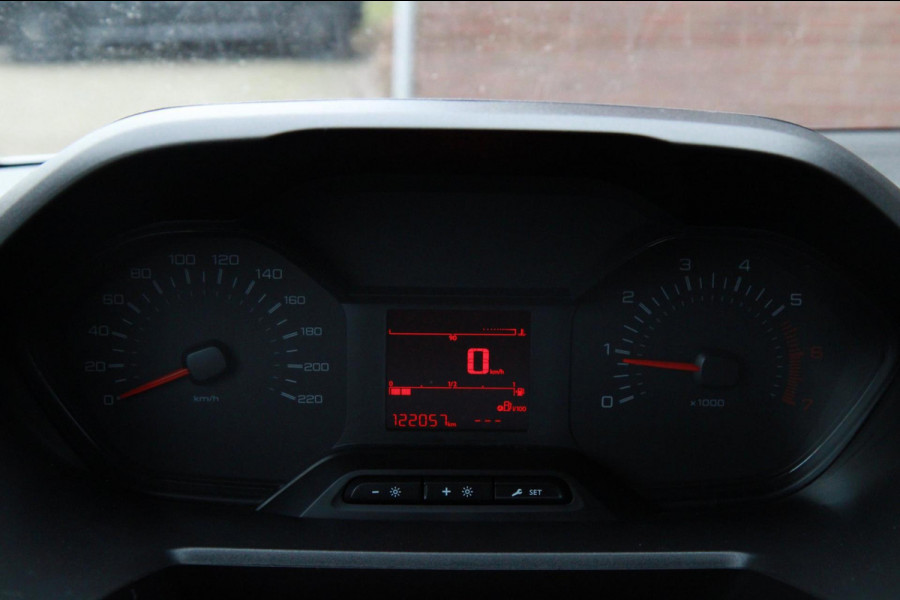Peugeot Partner 1.5 BlueHDI Pro / Airco / Bluetooth / cruise / PDC