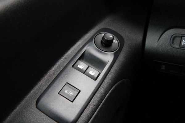 Peugeot Partner 1.5 BlueHDI Pro / Airco / Bluetooth / cruise / PDC