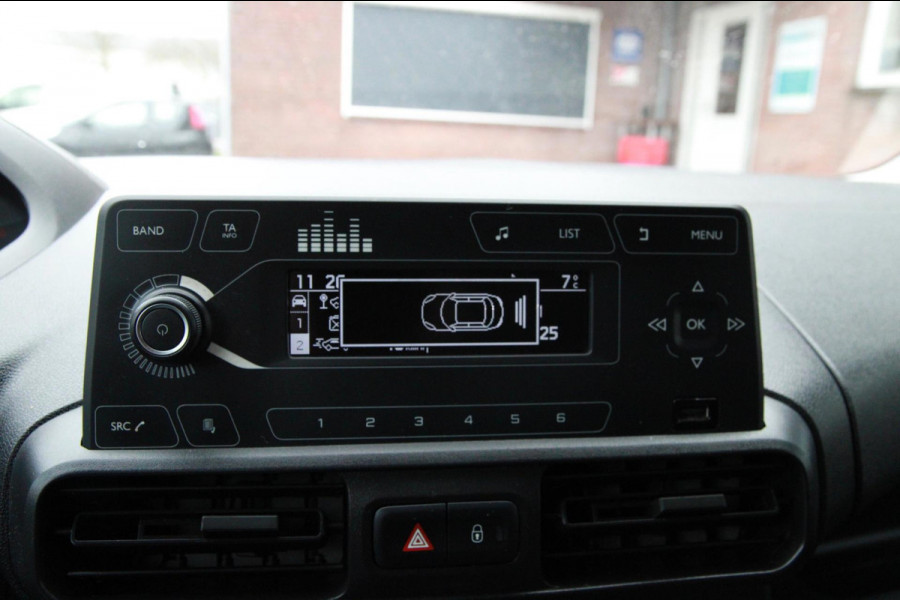 Peugeot Partner 1.5 BlueHDI Pro / Airco / Bluetooth / cruise / PDC