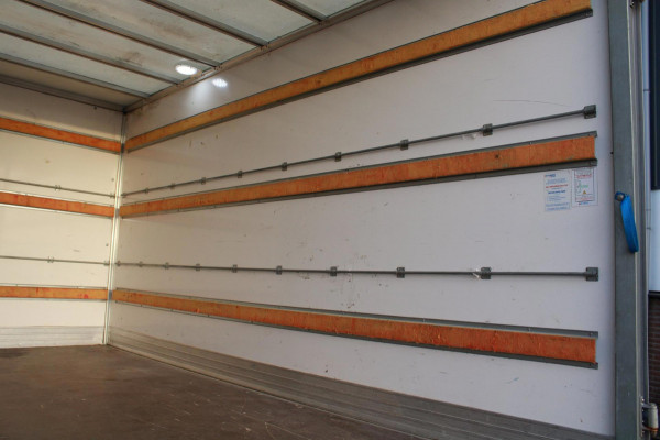 Ford Transit 350 2.0 TDCI L4H1 Trend / Bakwagen / 4x2x2 afmeting / 3 zits / Meubelbak